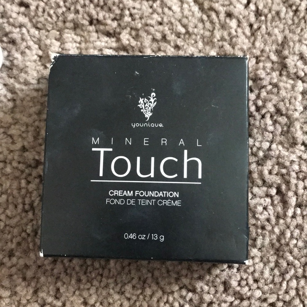 Mineral Touch Cream Foundation Chiffon